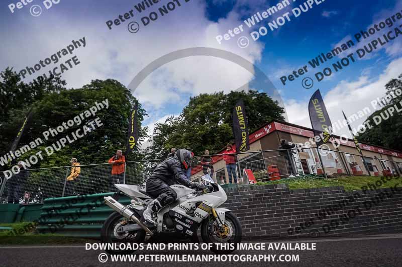 cadwell no limits trackday;cadwell park;cadwell park photographs;cadwell trackday photographs;enduro digital images;event digital images;eventdigitalimages;no limits trackdays;peter wileman photography;racing digital images;trackday digital images;trackday photos